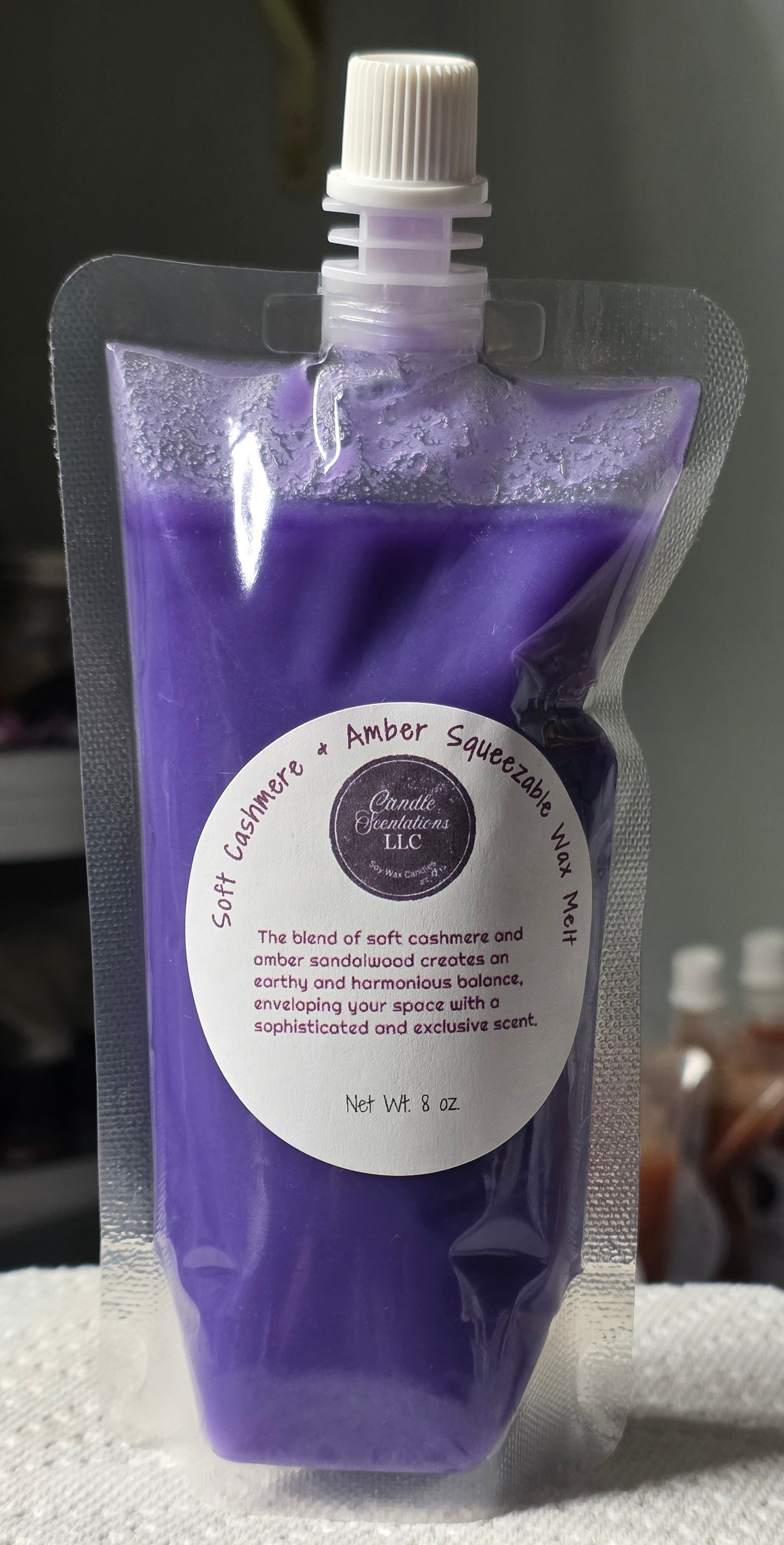 Soft Cashmere & Amber 8 oz. Squeezable Wax Melt